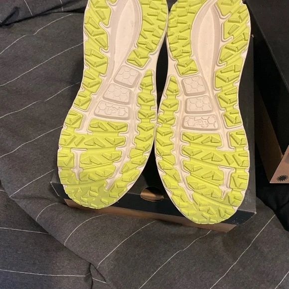 Brand New Mens Uggs X Low Sneakers - Picture 5 of 5